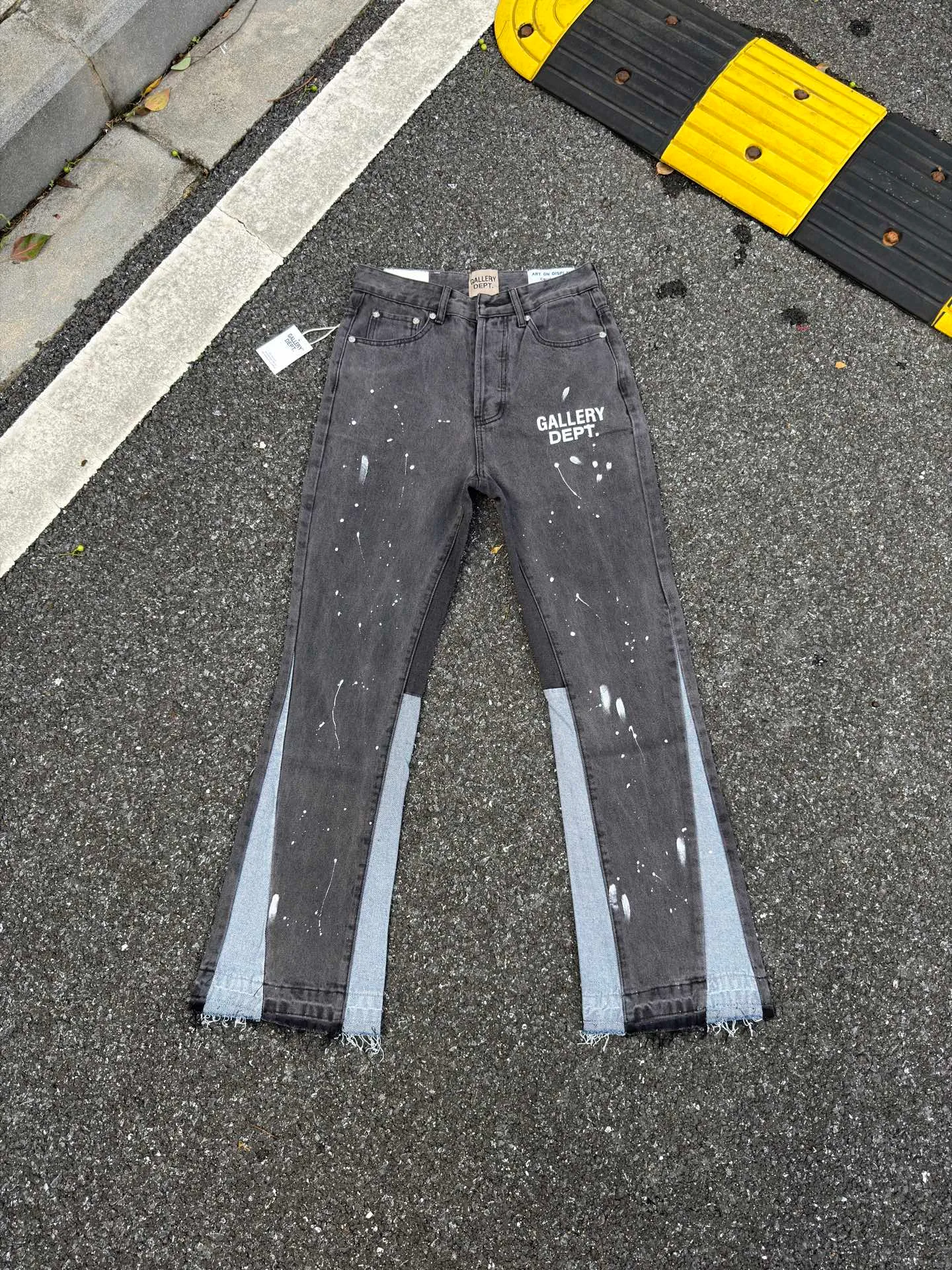 P240💰G01 GALLERY DEPT. Spliced ​​ink splash denim print logo bell bottoms washed jeans Color: black blue Code number: 28 30 32 34